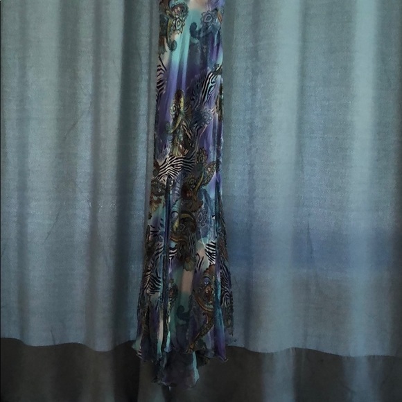 Dress - Picture 2 of 8